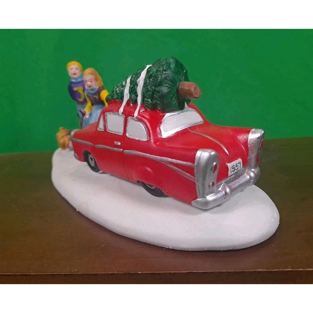 1998 Lemax Village Collection‎ Dickens Village Porcelain Table Piece Cool Wheels